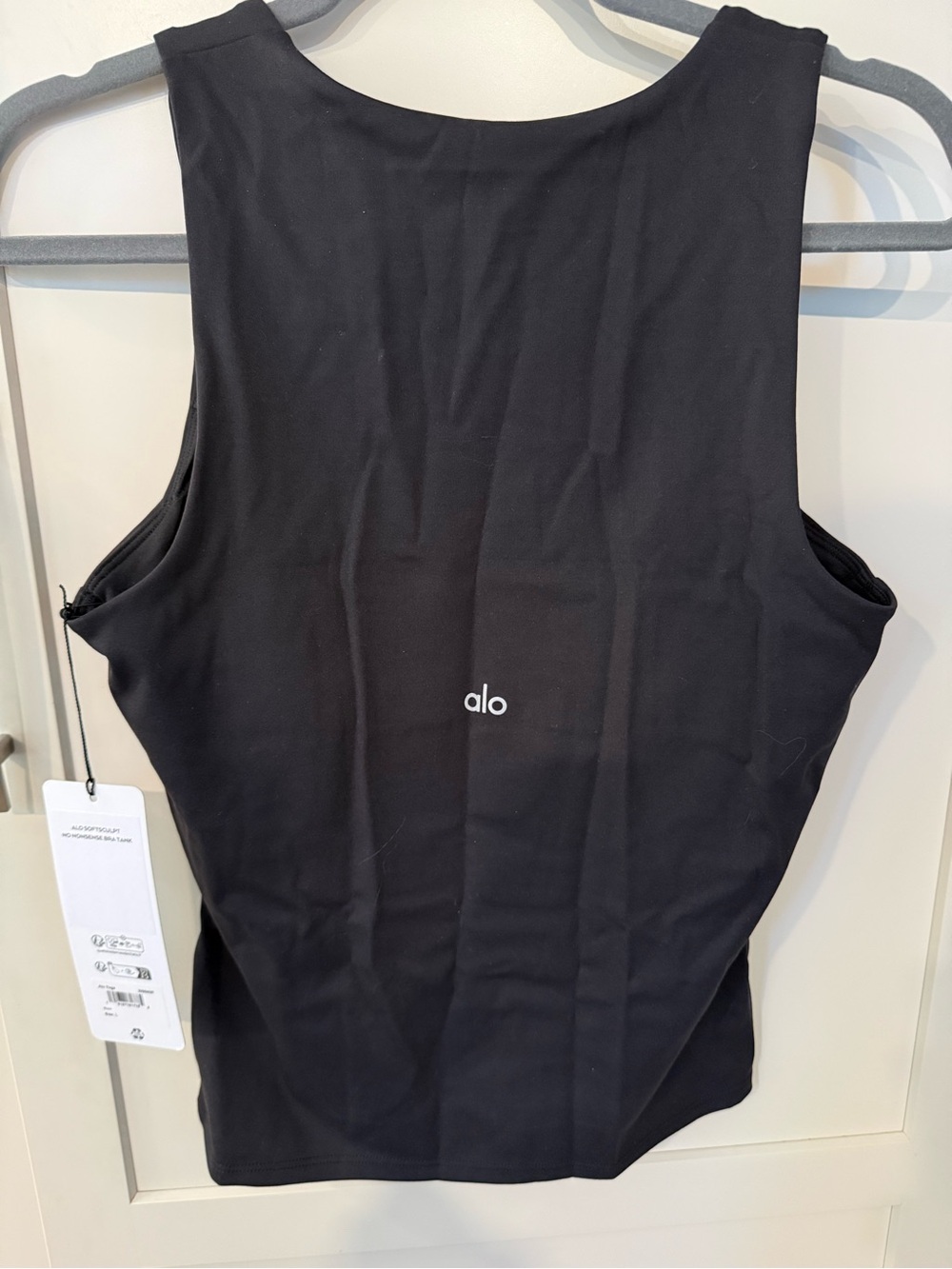 ALO Softsculpt No Nonsense Bra Tank Black - Picture 4 of 8